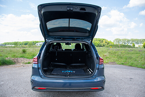 Kia Cee\'d Estate 2018> Full Rear Set