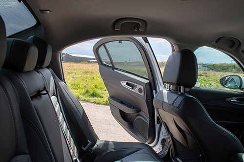 Car Shades Alfa Romeo Giulia (952) 4 door 15-24 Full Rear Set